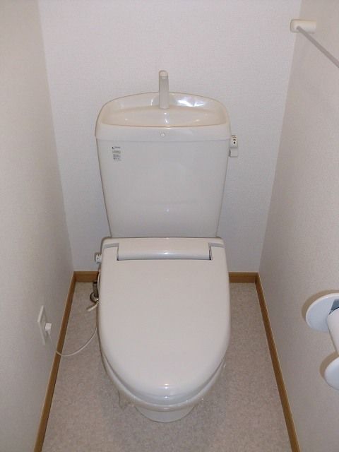 ��ʌ��@�c�s�厚�쓇�̃A�p�[�g�̃g�C��