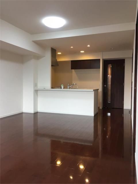 ��ʌ��������܎s�΋擌���R���ڂ̃}���V�����̃L�b�`��