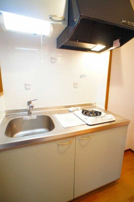 ��ʌ��z�J�s�ԎR���P���ڂ̃}���V�����̃L�b�`��