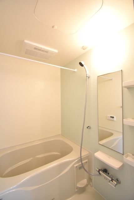 ��ʌ��������܎s����厚�w��̃A�p�[�g�̃o�X