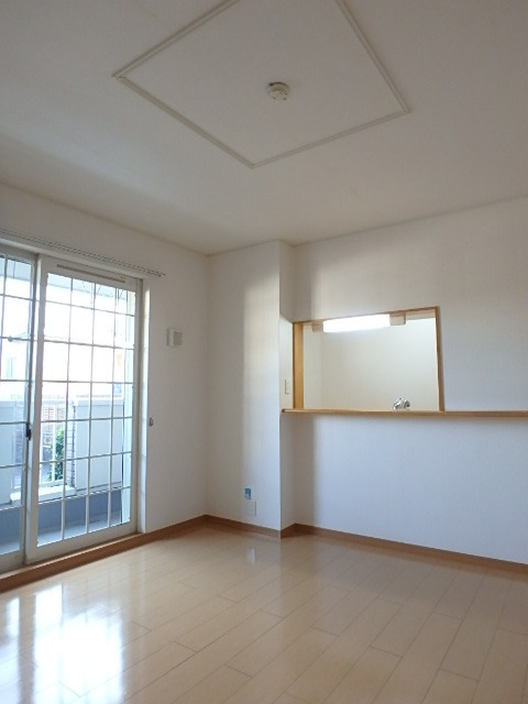 ��ʌ��������܎s����厚�����̃A�p�[�g�̋��ԁE���r���O