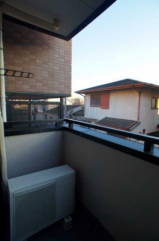 ��ʌ��z�J�s�ԎR���P���ڂ̃}���V�����̃o���R�j�[