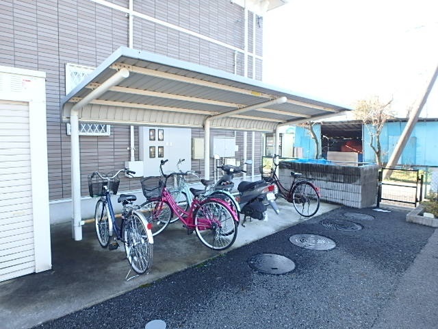 ��ʌ��������܎s����厚�����̃A�p�[�g�̂��̑�