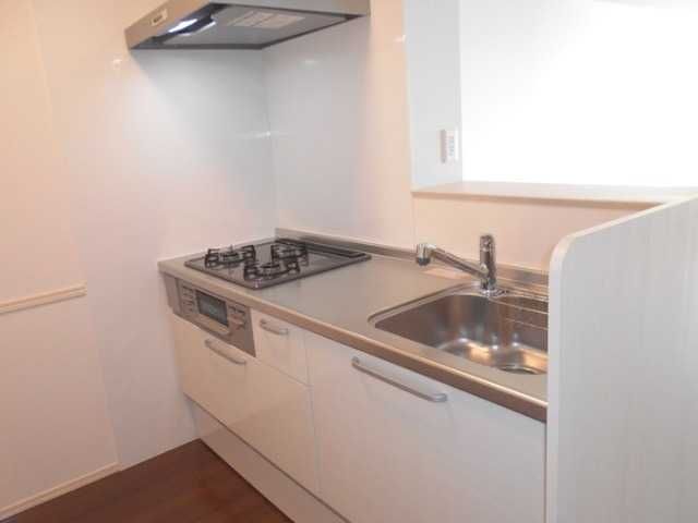 ��ʌ������s�������̃A�p�[�g�̃L�b�`��