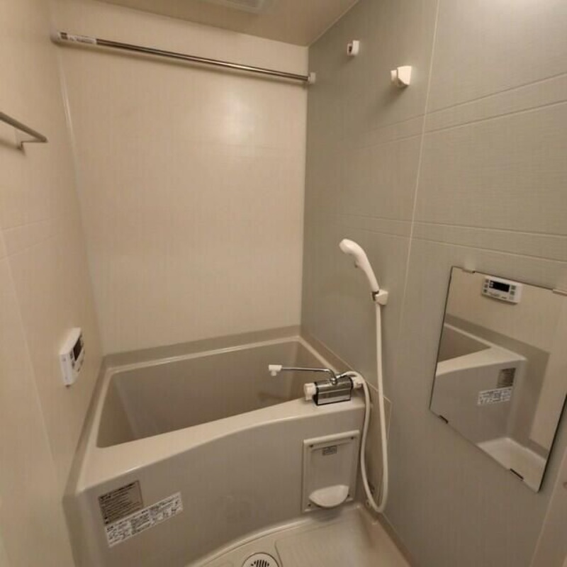 ��ʌ��������܎s�������a�c���Q���ڂ̃A�p�[�g�̃o�X