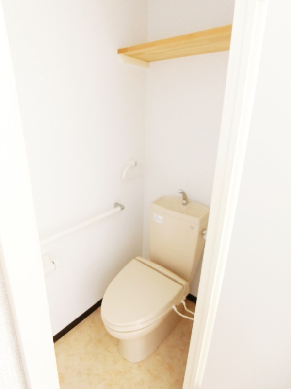 ��ʌ��������܎s��΋撇���Q���ڂ̃}���V�����̃g�C��