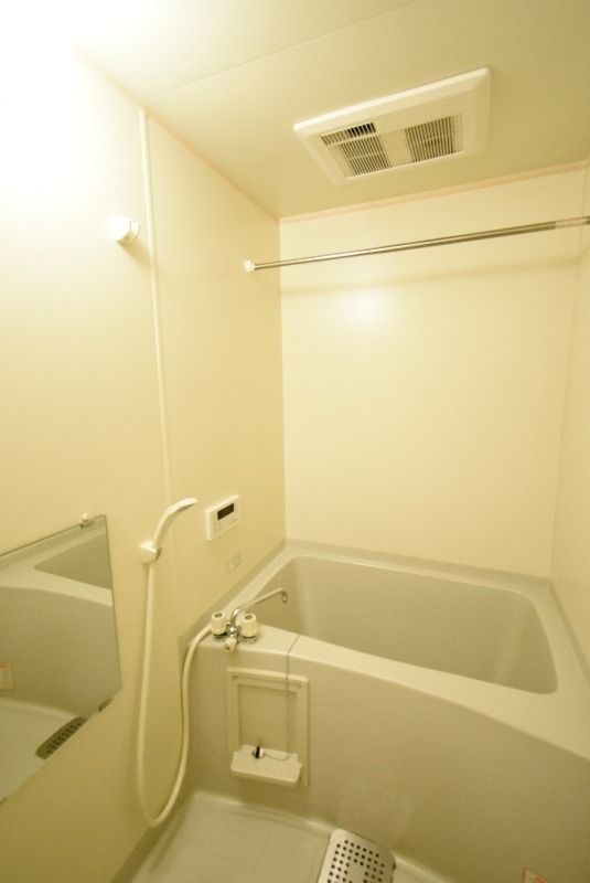 ��ʌ��������܎s����O���U���ڂ̃A�p�[�g�̃o�X