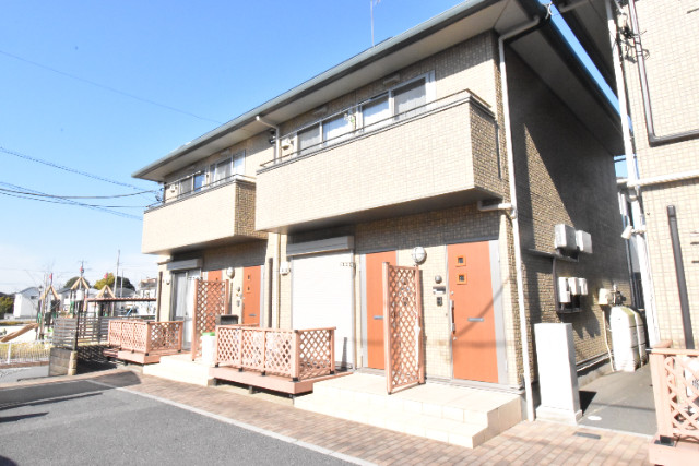 ��ʌ�����s�厚�ΐ_1122-1�̃A�p�[�g�̌����O��