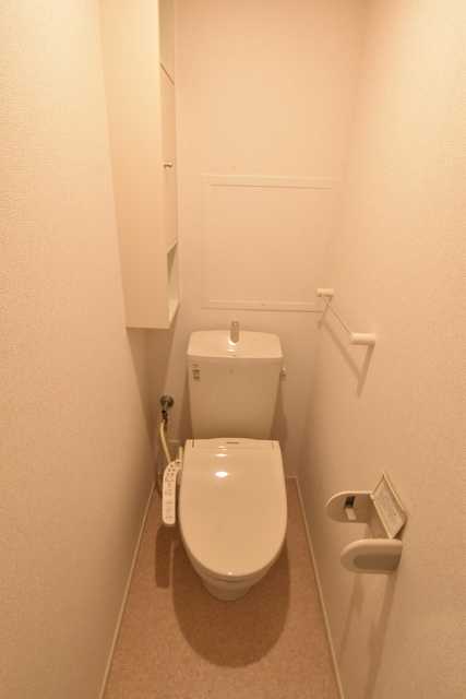 ��ʌ��������܎s��{��听���Q���ڂ̃A�p�[�g�̃g�C��