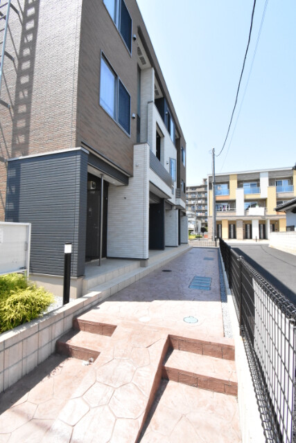 ��ʌ��������܎s��{��听���Q���ڂ̃A�p�[�g�̃G���g�����X