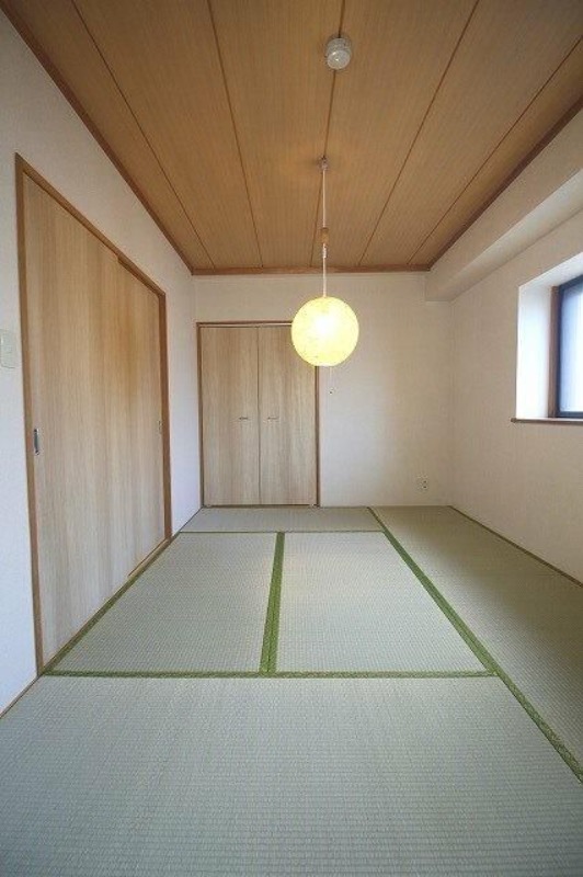 ��ʌ��������܎s�k��{�����Q���ڂ̃}���V�����̂��̑������E�X�y�[�X