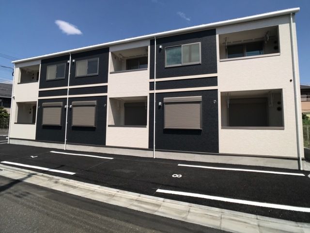 ��ʌ��������܎s�΋揼�؂R���ڂ̃A�p�[�g�̌����O��