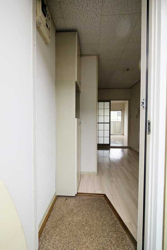 ��ʌ��������܎s�k����i���Q���ڂ̃A�p�[�g�̌���