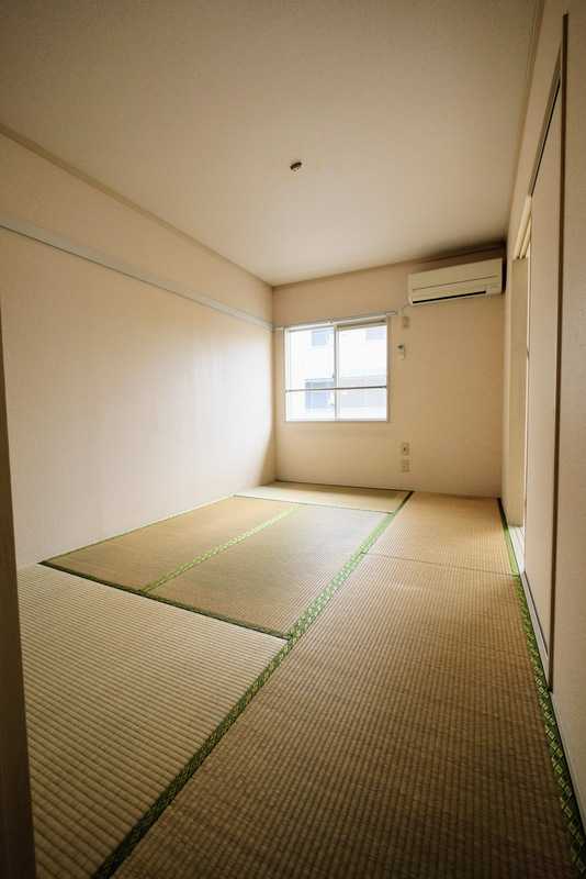 ��ʌ��������܎s�k����i���Q���ڂ̃A�p�[�g�̂��̑�