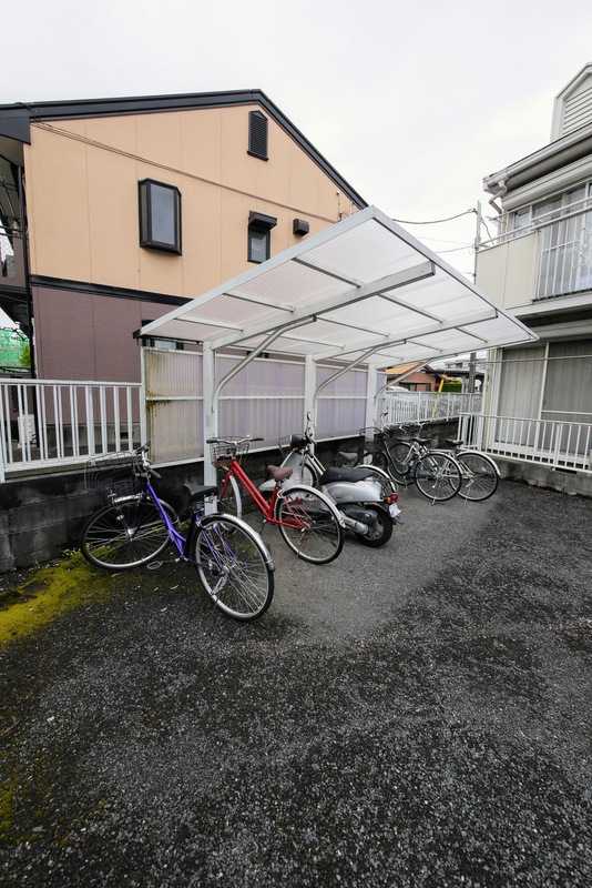 ��ʌ��������܎s�k����i���Q���ڂ̃A�p�[�g�̂��̑�