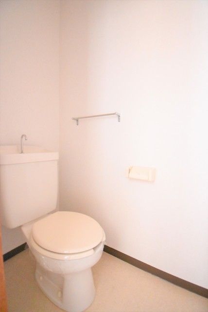 ��ʌ��������܎s�΋揼�؂P���ڂ̃A�p�[�g�̃g�C��