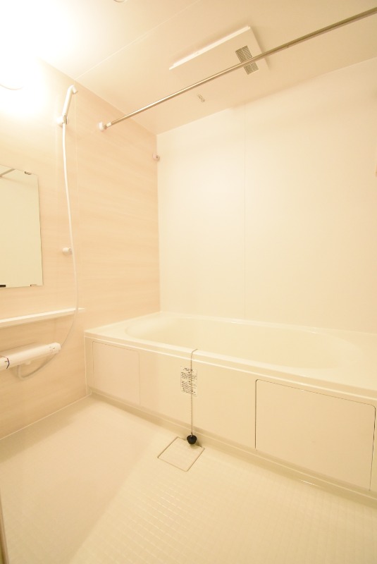 ��ʌ��������܎s��{��k�ܒ��P���ڂ̃}���V�����̃o�X