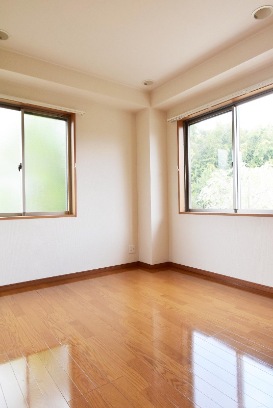 ��ʌ��������܎s�k��{�����Q���ڂ̃}���V�����̂��̑������E�X�y�[�X