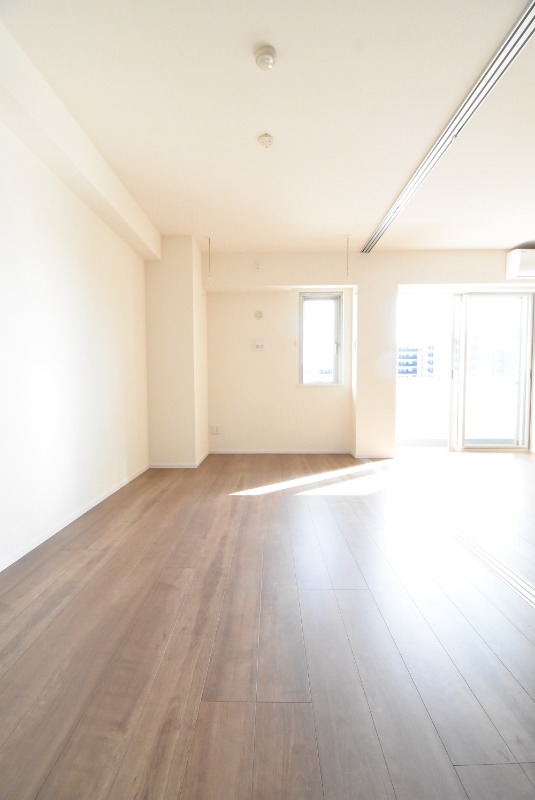 ��ʌ��������܎s��{��k�ܒ��P���ڂ̃}���V�����̂��̑������E�X�y�[�X