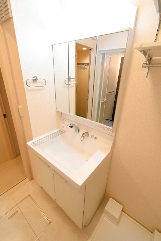 ��ʌ��������܎s��{��x�̓����R���ڂ̃A�p�[�g�̐��ʏ�