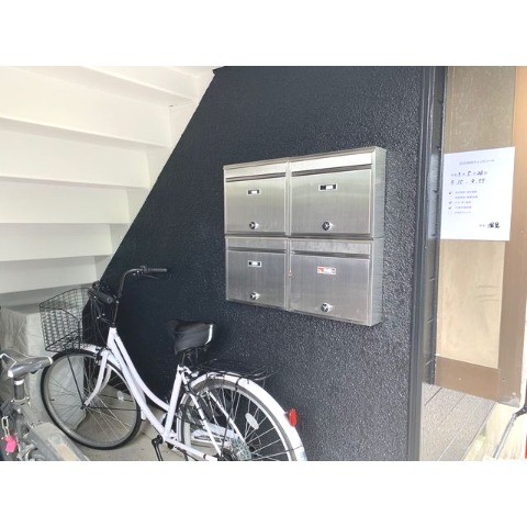 ��ʌ�����s�厚������̃A�p�[�g�̂��̑�