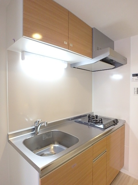 ��ʌ��������܎s��{�撇���R���ڂ̃}���V�����̃L�b�`��