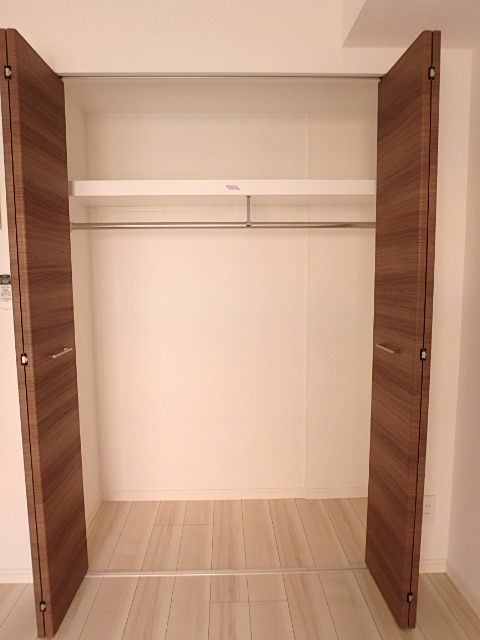 ��ʌ��������܎s��{�撇���R���ڂ̃}���V�����̎��[