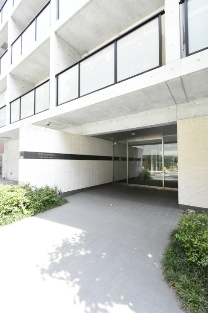 ��ʌ��������܎s��{�撇���R���ڂ̃}���V�����̃G���g�����X