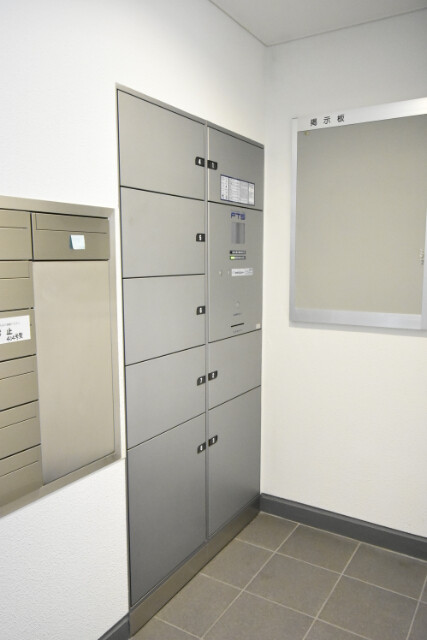 ��ʌ��������܎s��{�撇���R���ڂ̃}���V�����̂��̑�