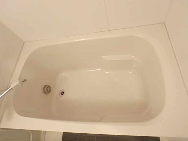 ��ʌ��������܎s�΋挴�R�S���ڂ̃}���V�����̃o�X