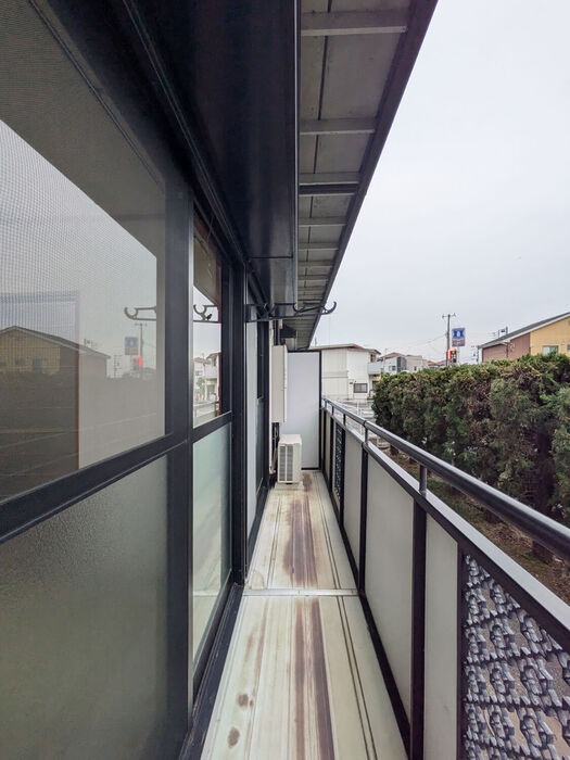 ��ʌ��������܎s������厚����̃A�p�[�g�̃o���R�j�[