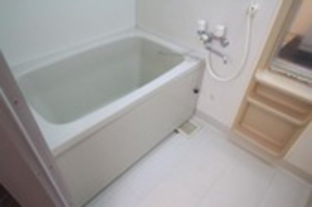 ��ʌ������s�������̃}���V�����̃o�X