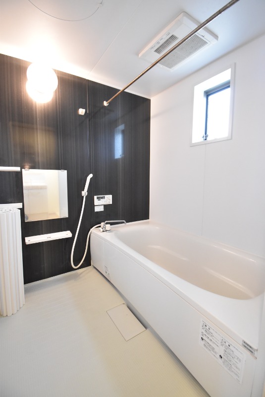 ��ʌ��������܎s��΋�������P���ڂ̃e���X�n�E�X�̃o�X