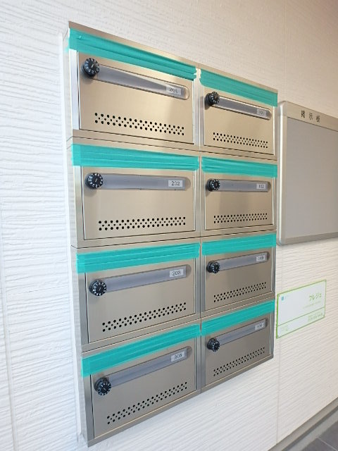 ��ʌ��������܎s�k����i���P���ڂ̃A�p�[�g�̂��̑�