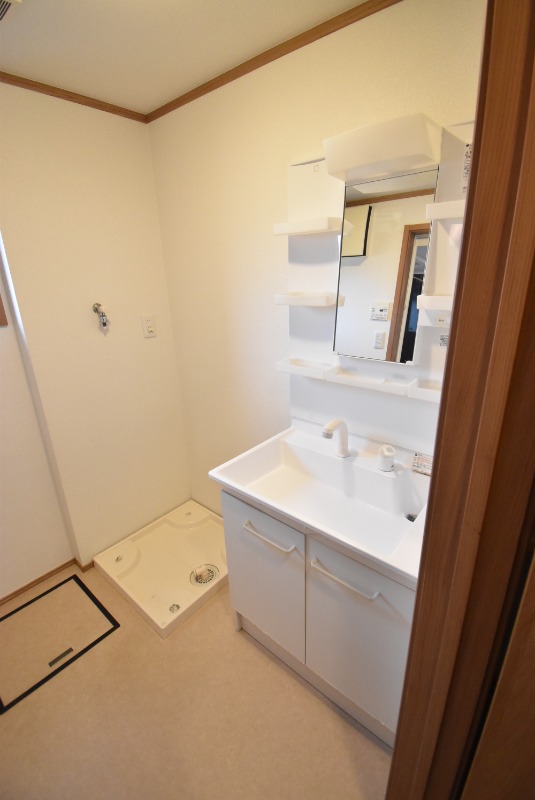 ��ʌ��������܎s��΋�������P���ڂ̃e���X�n�E�X�̐��ʏ�