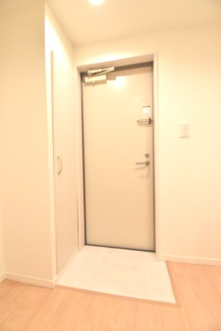 ��ʌ�����s�˒˂S���ڂ̃A�p�[�g�̌���