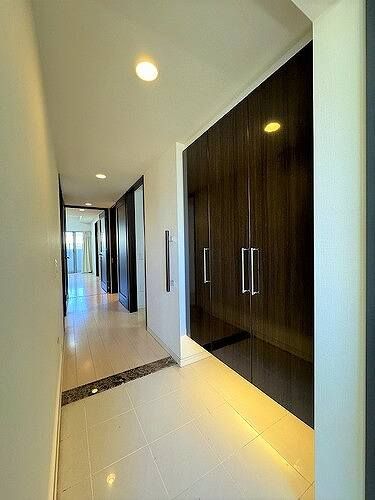 ��ʌ��z�J�s�ԎR�{���̃}���V�����̌���