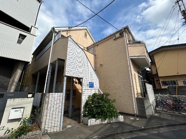 ��ʌ��������܎s�Y�a���؍�S����12-4�̃A�p�[�g�̌����O��