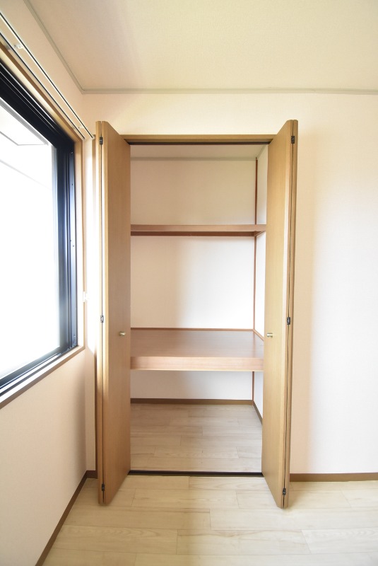 ��ʌ��������܎s����厚���V�n�̃A�p�[�g�̎��[