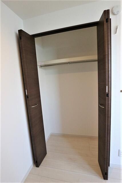 ��ʌ�����s�k�����̃A�p�[�g�̎��[