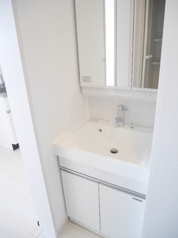 ��ʌ��������܎s�k����i���R���ڂ̃A�p�[�g�̐��ʏ�