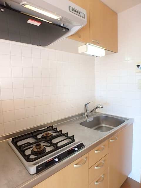 ��ʌ��������܎s�k��{�����R���ڂ̃}���V�����̃L�b�`��