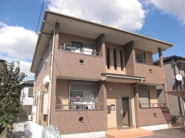 ��ʌ�����s�厚���s�̍��݂̃A�p�[�g�̌����O��