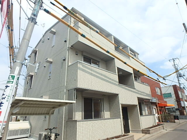 ��ʌ��������܎s��{��y�蒬�R���ڂ̃A�p�[�g�̌����O��