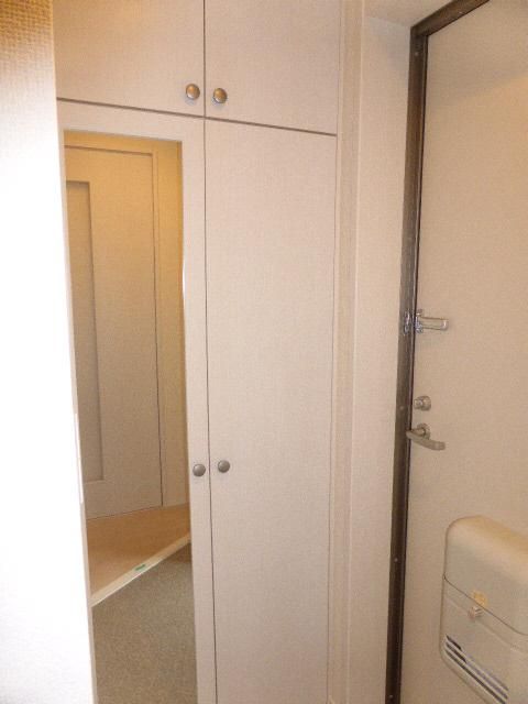 ��ʌ������s�����Q���ڂ̃A�p�[�g�̌���