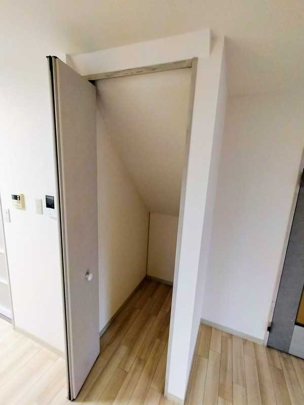 ��ʌ��������܎s�Y�a��{���S���ڂ̃A�p�[�g�̎��[