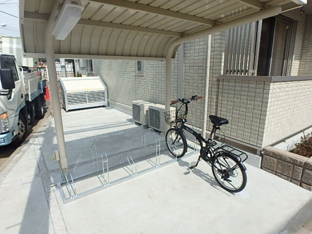 ��ʌ��������܎s��{��y�蒬�R���ڂ̃A�p�[�g�̂��̑�