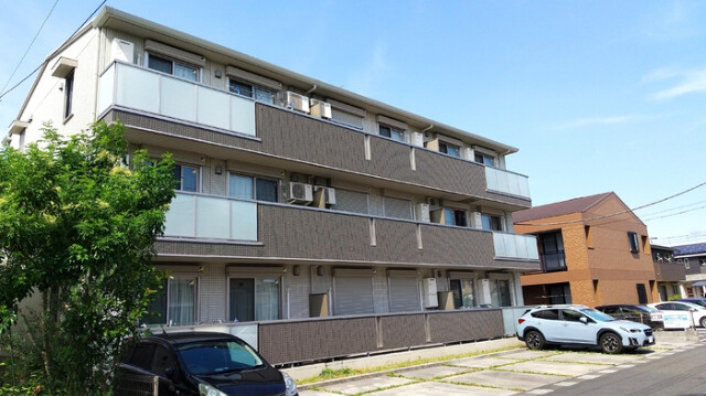 ��ʌ��z�J�s���C�N�^�E���Q����14-8�̃A�p�[�g�̌����O��