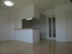 ��ʌ�����s�؂S���ڂ̃}���V�����̋��ԁE���r���O