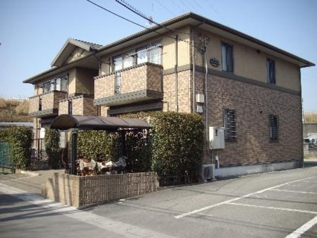 ��ʌ��������܎s�k��g�쒬�P����391-40�̃A�p�[�g�̌����O��